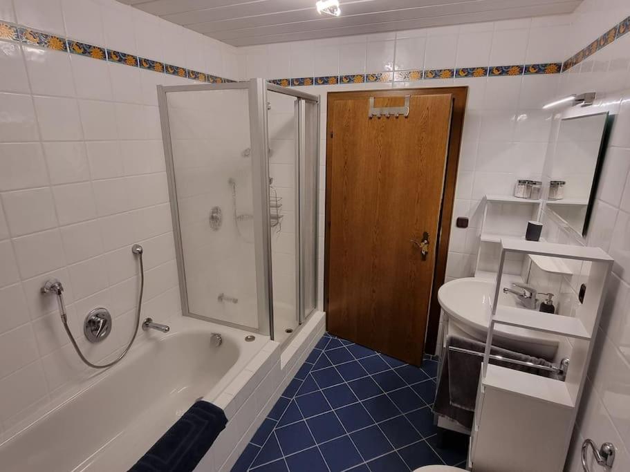 Gemuetliche Wohnung Am Waldrand Thierhaupten ภายนอก รูปภาพ
