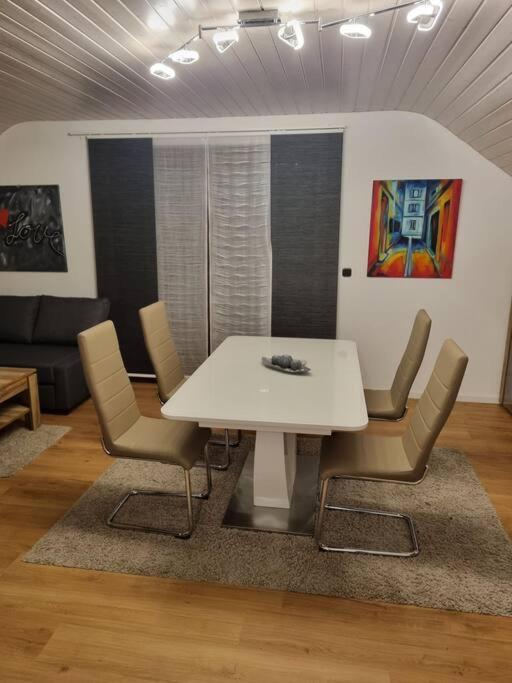 Gemuetliche Wohnung Am Waldrand Thierhaupten ภายนอก รูปภาพ
